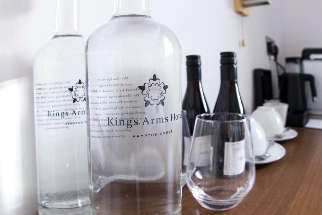 The Kings Arms Hotel Кингстън на Темза Екстериор снимка